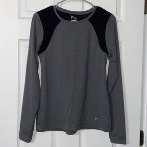Old Navy Active - Go-Dry Long Sleeve Performance Tee - Small